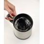 Nerūdijančio plieno puodelis su maišytuvu P1